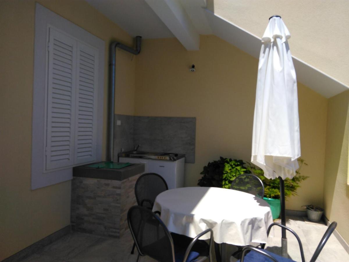 Lemon House Vis Exterior foto